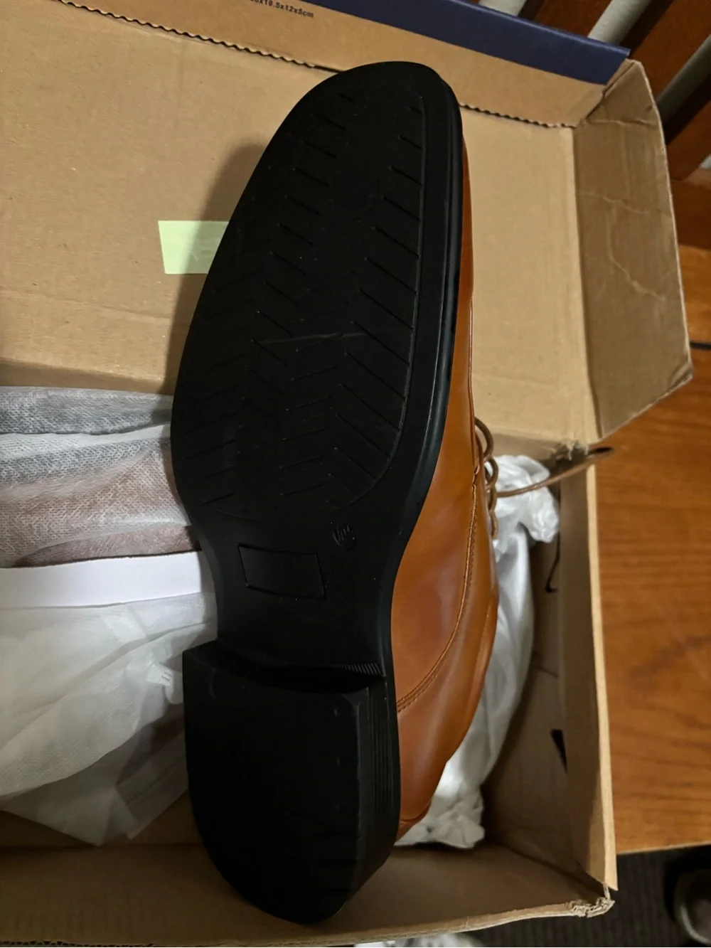 Men's Tan Leather Derby Dress Shoes - Sleek Lace-Up